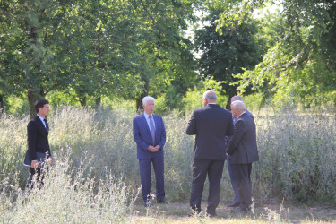 Rafiq Cəlilov rayonda aparılan yenidənqurma və abadlıq-quruculuq işləri ilə tanış olmuşdur.
