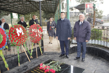 Rafiq Cəlilov Kazımabad kəndində şəhid məzarlarını və şəhid ailələrini ziyarət edib