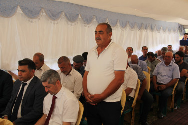 Rafiq Cəlilov növbəti səyyar qəbul-görüşünü Qasımbəyli kənd sakinləri ilə keçirmişdir