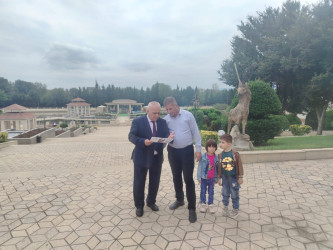Cəlilabadda əhali arasında sosial işin təşkili və sosial xidmətlərlə təmin edilməsində ünvanlığın artırılması məqsədilə mövcud sosial xidmətlər haqqında maarifləndirmə tədbirləri aparılıb.