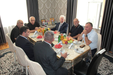 Şəhid Rəşid Qafarovun ailəsi ziyarət olunub