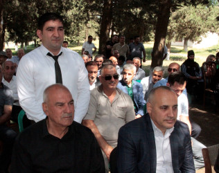 Rafiq Cəlilov növbəti səyyar qəbul-görüşünü Cəngan kənd sakinləri ilə keçirmişdir