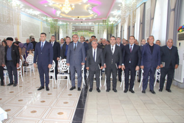 Cəlilabad Rayon İcra Hakimiyyətinin başçısı Rafiq Cəlilov Üçtəpə kənd sakinləri ilə növbəti səyyar qəbul keçirib