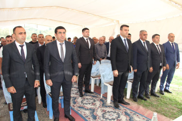 Rafiq Cəlilov növbəti səyyar qəbul-görüşünü Məşədi Hüseynli kənd sakinləri ilə keçirmişdir.
