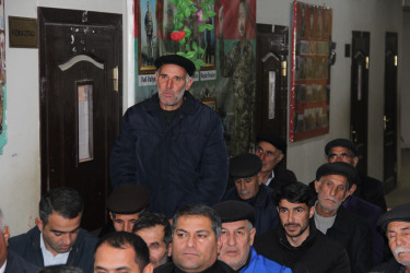 Cəlilabad rayonunda Zəhmətabad kənd sakinləri ilə səyyar qəbul-görüş keçirilib