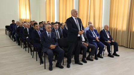Cəlilabadda “Olduğu yer üzrə qeydiyyat, əcnəbi və vətəndaşlığı olmayan şəxslərin olma və yaşama qaydaları” mövzusunda maarifləndirici tədbir keçirilib