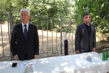 Qaraağac kəndində vətəndaşlarla səyyar qəbul keçirilib