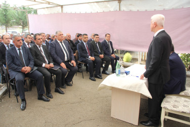 Çəmənli kəndində vətəndaşlarla səyyar qəbul keçirilib