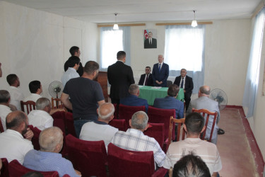 Cəlayir kəndində vətəndaşlarla səyyar qəbul keçirilib