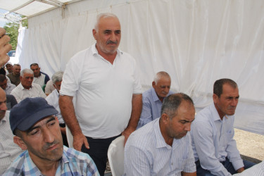 Mirtəhməzli kənd sakinləri ilə səyyar qəbul-görüş keçirilib