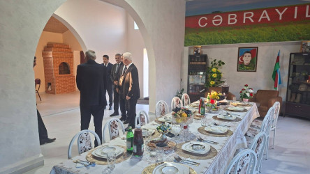 Cəlilabad Rayon İcra Hakimiyyətinin başçısı Rafiq Cəlilov şəhid ailələrini ziyarət edib