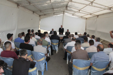 Cəfərli kəndində vətəndaşlarla səyyar qəbul keçirilib