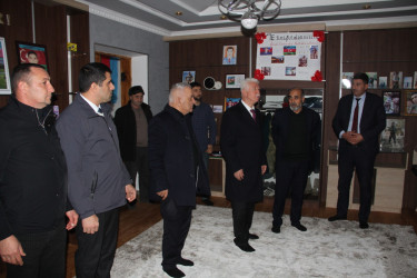 Rafiq Cəlilov şəhid ailəsini ziyarət edib və kənd yollarına baxış keçirib