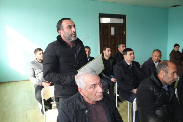 Rafiq Cəlilov Zopun kəndində vətəndaşlarla növbəti səyyar qəbul-görüş keçirib