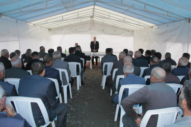 Rafiq Cəlilov növbəti səyyar qəbul-görüşünü Şorbaçı kənd sakinləri ilə keçirmişdir