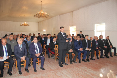 Cəlilabad rayonunda Qarazəncir kənd sakinləri ilə səyyar qəbul-görüş keçirilib