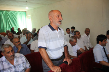 Cəlayir kəndində vətəndaşlarla səyyar qəbul keçirilib