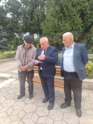 Cəlilabadda əhali arasında sosial işin təşkili və sosial xidmətlərlə təmin edilməsində ünvanlığın artırılması məqsədilə mövcud sosial xidmətlər haqqında maarifləndirmə tədbirləri aparılıb.
