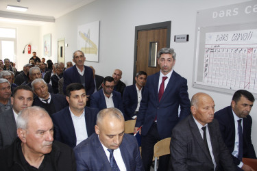 Pərdi kəndində vətəndaşlarla səyyar qəbul keçirilib