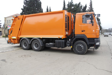 Cəlilabadda Kommunal Müəssisələr Kombinatına yeni texnikalar verilib