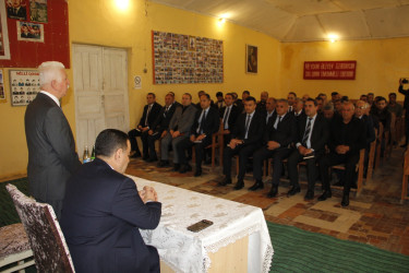 Seyidbazar kəndində vətəndaşlarla səyyar qəbul keçirilib