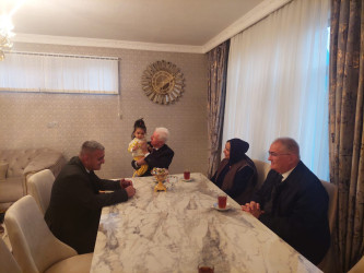 Şəhid Əmrah Hüseynlinin ailəsi ziyarət olunub