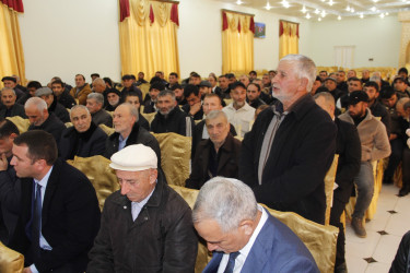 Rafiq Cəlilov növbəti səyyar qəbul-görüşünü Uzuntəpə kənd sakinləri ilə keçirmişdir