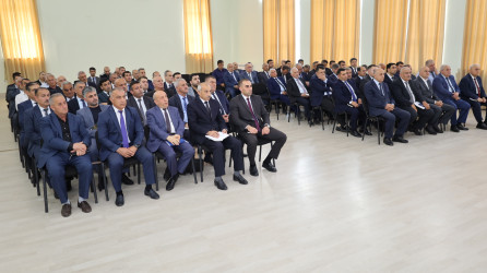 Cəlilabadda “Olduğu yer üzrə qeydiyyat, əcnəbi və vətəndaşlığı olmayan şəxslərin olma və yaşama qaydaları” mövzusunda maarifləndirici tədbir keçirilib