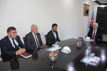 Cəlilabad Rayon İcra Hakimiyyətinin başçısı Rafiq Cəlilov idman sahəsində yüksək nailiyyətlər əldə etmiş idmançılar və onların məşqçiləri ilə görüş keçirib