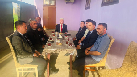 Aprel şəhidi Röyal Nəsirovun ailəsi ziyarət olunub