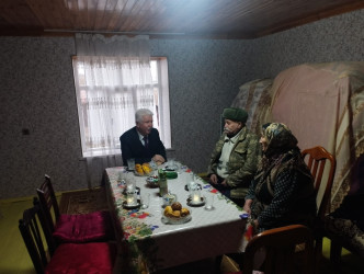 Cəlilabad Rayon İcra Hakimiyyətinin başçısı Rafiq Cəlilov öz doğum günündə nümunəvi addım ataraq şəhid ailəsinin və Vətən müharibəsi iştirakçısının evində olub