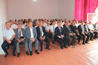 Komanlı kənd sakinləri ilə səyyar qəbul-görüş keçirilib