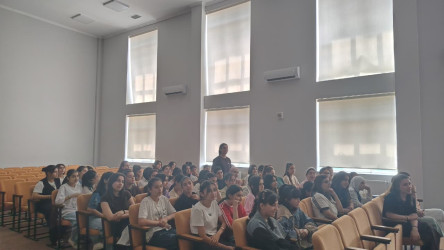 Cəlilabadda “Qızlar müzakirəyə qoşulur” adlı maarifləndirici tədbir keçirilib