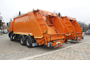 Cəlilabadda Kommunal Müəssisələr Kombinatına yeni texnikalar verilib