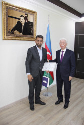 Cəlilabad Rayon İcra Hakimiyyətinin başçısı Rafiq Cəlilov idman sahəsində yüksək nailiyyətlər əldə etmiş idmançılar və onların məşqçiləri ilə görüş keçirib