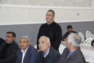 Cəlilabad Rayon İcra Hakimiyyətinin başçısı Rafiq Cəlilov Üçtəpə kənd sakinləri ilə növbəti səyyar qəbul keçirib