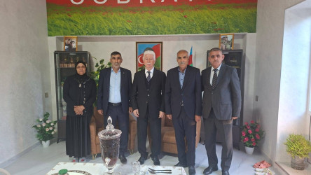 Cəlilabad Rayon İcra Hakimiyyətinin başçısı Rafiq Cəlilov şəhid ailələrini ziyarət edib