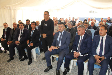 Rafiq Cəlilov növbəti səyyar qəbul-görüşünü Kövüzbulaq kənd sakinləri ilə keçirmişdir.