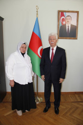 Cəlilabad Rayon İcra Hakimiyyətinin başçıs Rafiq Cəlilov 12 iyun 2026-cı il tarixdə vətəndaşları qəbul edib